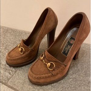 GUCCI Brown Suede Alyssa High Heel Loafer Size 37.5